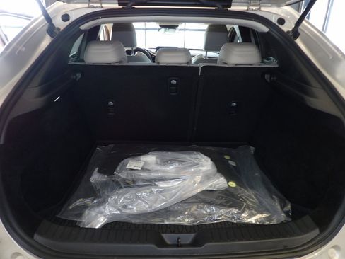 Used 2024 MAZDA CX-30 AWD 2.5 S w/ Preferred Package image 19