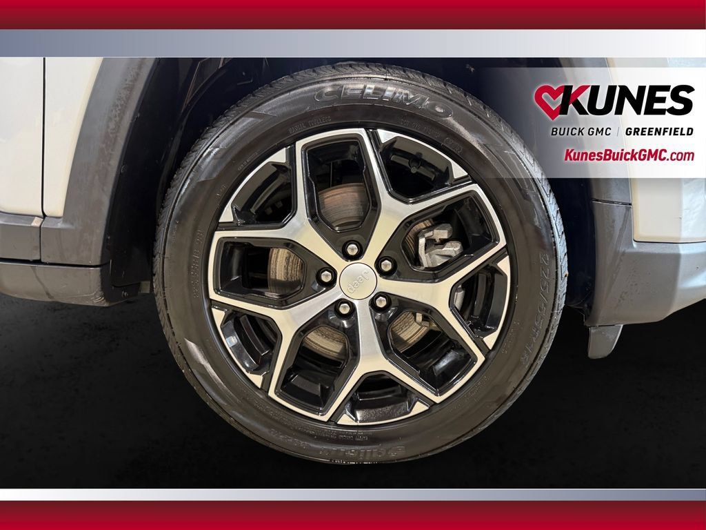 Used 2024 Jeep Compass Limited AWD/4WD image 13