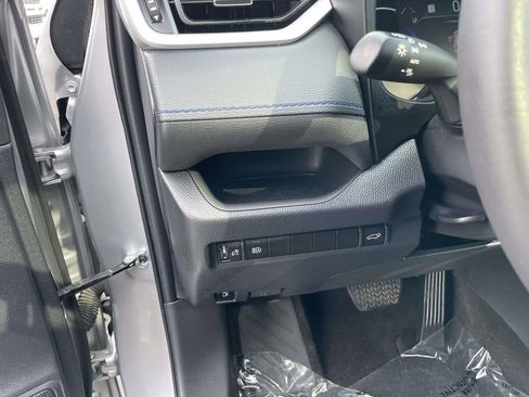 Used 2023 Toyota RAV4 XSE image 31