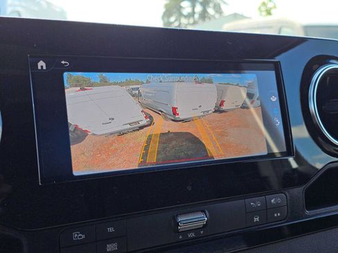 Used 2026 Mercedes-Benz Sprinter 2500 image 32