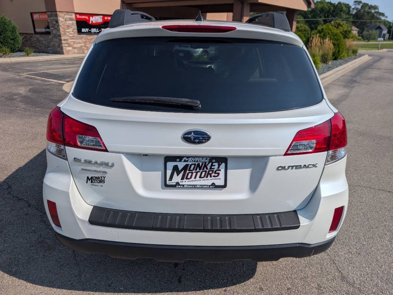 Used 2014 Subaru Outback 2.5i Limited AWD/4WD image 8