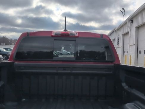 Used 2022 GMC Canyon Elevation image 9