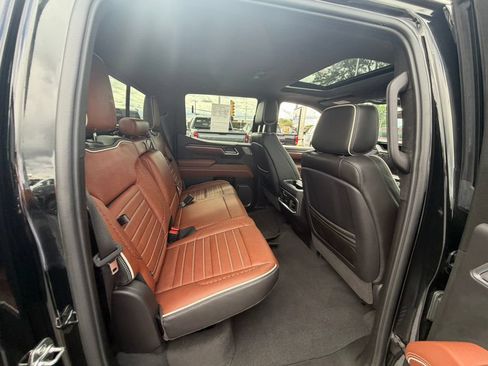 Certified 2026 GMC Sierra 1500 Denali Ultimate AWD/4WD image 12