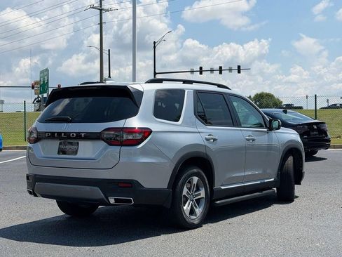 New 2026 Honda Pilot EX-L image 6