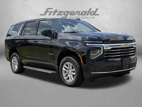 Used 2025 Chevrolet Tahoe LT AWD/4WD image 1