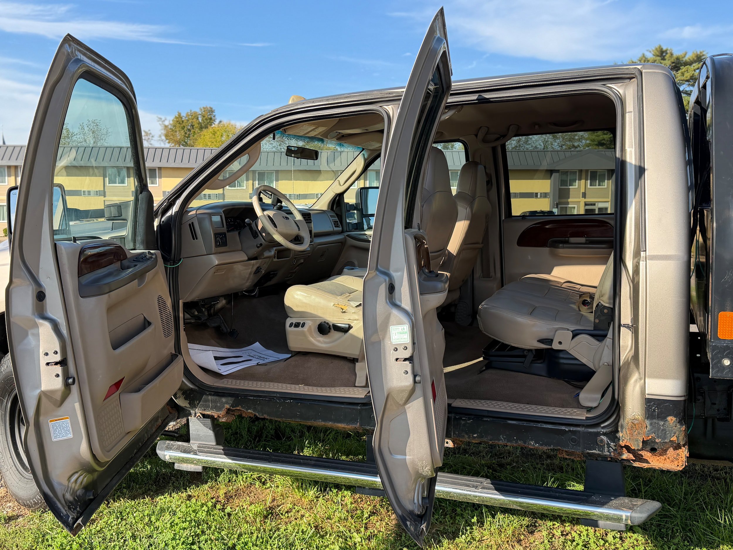 Used 2004 Ford F250 4x4 Crew Cab Super Duty image 7
