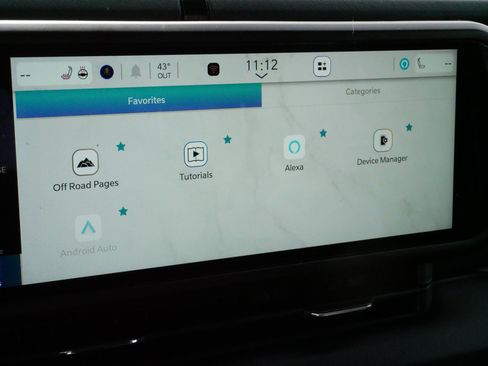 Used 2024 Jeep Wrangler Unlimited Rubicon w/ Technology Group image 27