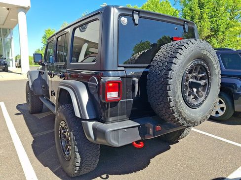 Used 2022 Jeep Wrangler Unlimited Rubicon w/ Xtreme Recon 35" Tire Package AWD/4WD image 6