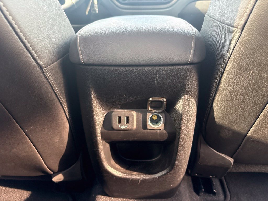 Used 2019 Chevrolet Colorado Z71 AWD/4WD image 32