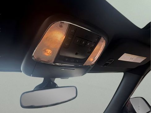 Used 2019 Jeep Grand Cherokee Limited X AWD/4WD image 17