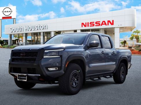 New 2026 Nissan Frontier PRO-4X w/ Pro-4x Convenience Package image 2