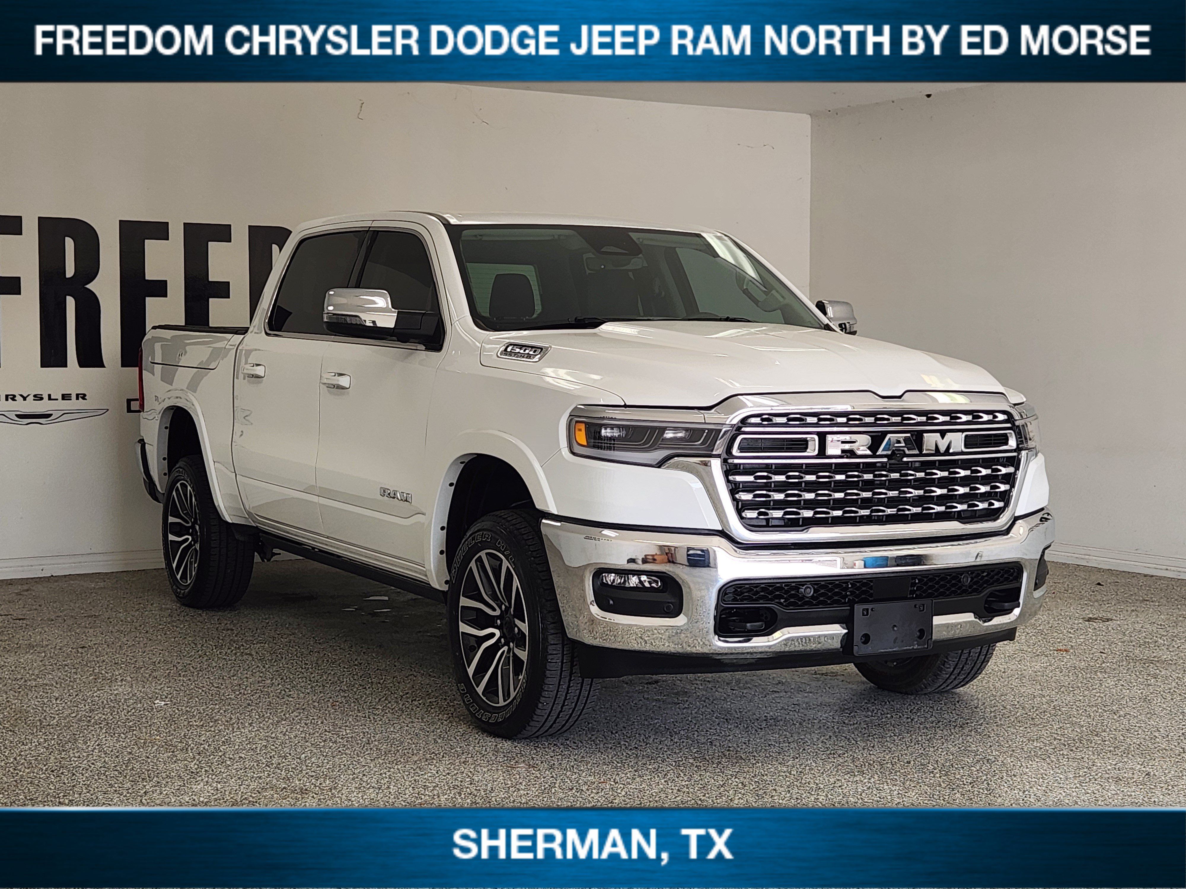 Used 2025 RAM 1500 Limited AWD/4WD image 2