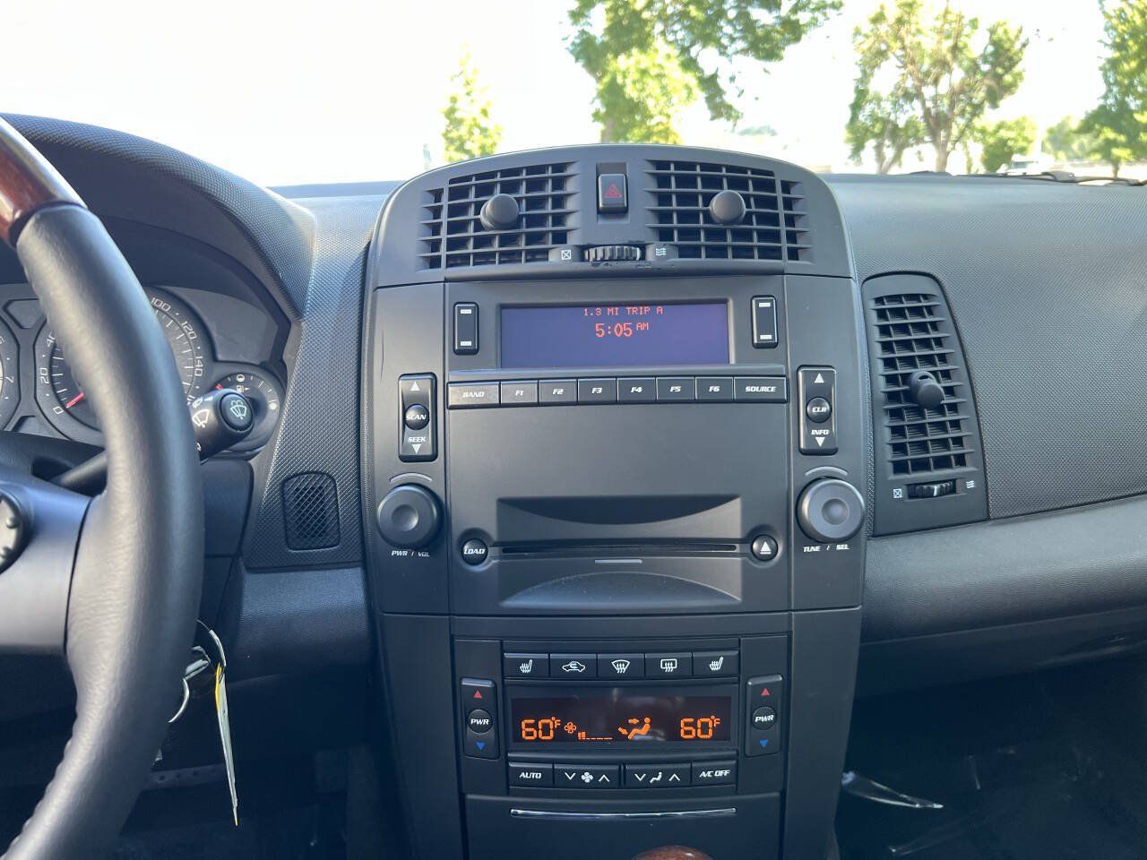 Used 2004 Cadillac CTS 3.6 w/ Preferred Equipment Group RWD image 16