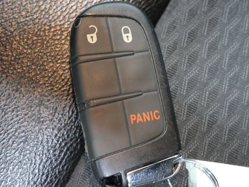 Used 2024 Jeep Compass Latitude AWD/4WD image 27