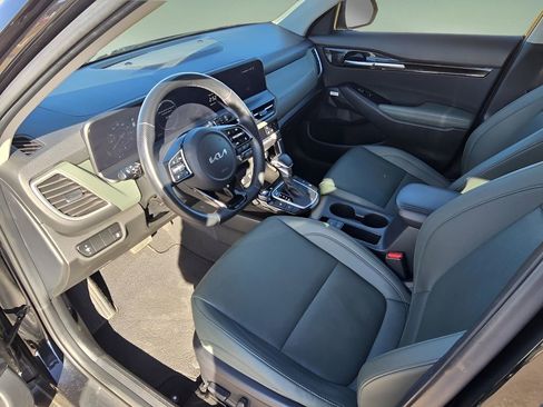 Used 2024 Kia Seltos SX image 25