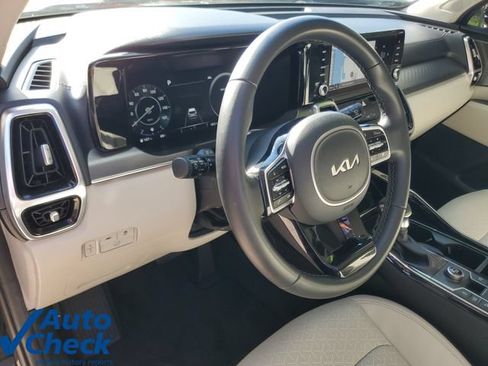 Used 2023 Kia Sorento SX FWD image 18