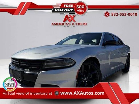 Used 2021 Dodge Charger SXT w/ Blacktop Package RWD image 1