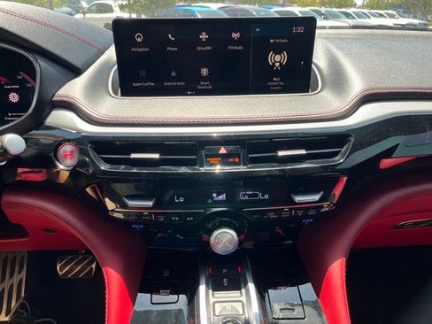 Used 2022 Acura MDX Type S AWD/4WD image 10