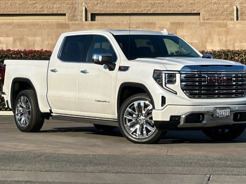 Certified 2023 GMC Sierra 1500 Denali w/ Denali Reserve Package image 2