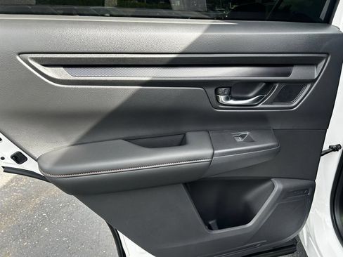 Used 2026 Honda CR-V TrailSport image 6
