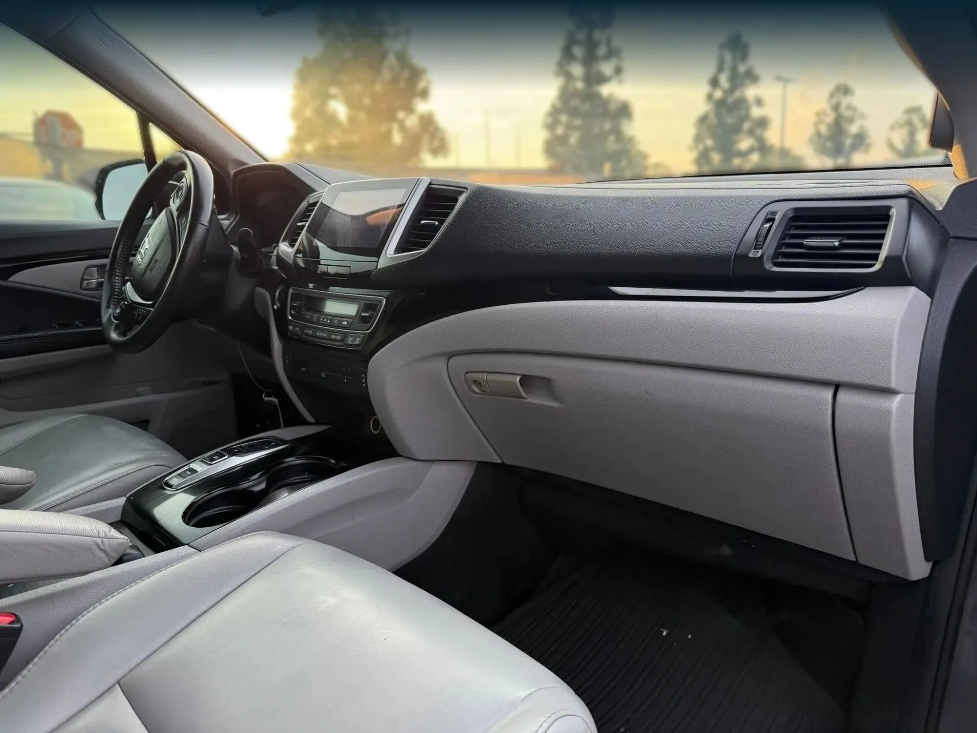 Used 2017 Honda Pilot Touring image 19