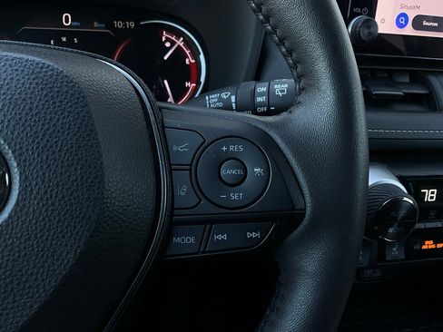 Used 2025 Toyota RAV4 XLE image 35