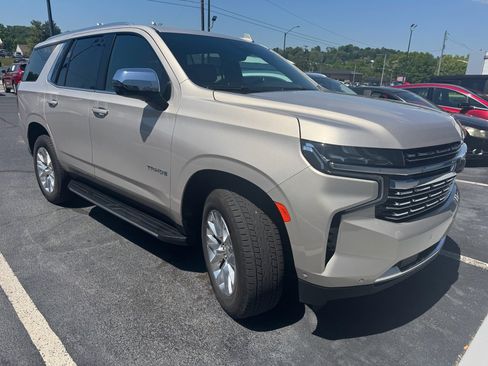 Used 2023 Chevrolet Tahoe Premier w/ Advanced Technology Package AWD/4WD image 3