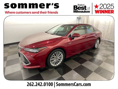 Used 2020 Toyota Avalon Limited image 7