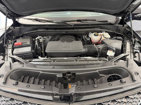 Certified 2025 Cadillac Escalade Sport Platinum image 12