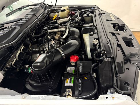 Used 2019 Ford F350 XL w/ Power Equipment Group image 42