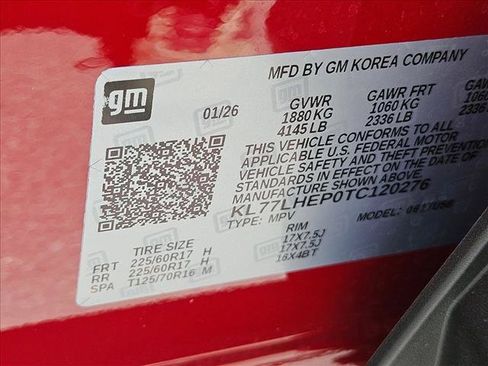 Used 2026 Chevrolet Trax LT w/ LPO, Blackout Package FWD image 26