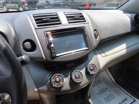 Used 2010 Toyota RAV4 2WD image 20