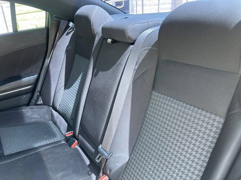 Used 2019 Dodge Charger Scat Pack RWD image 11