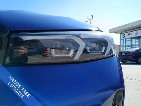 Used 2023 BMW 330i xDrive Sedan w/ M Sport Package image 4