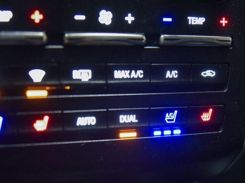 Used 2019 Lincoln MKC Black Label image 23