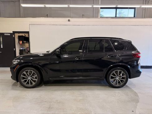 Used 2022 BMW X5 xDrive40i w/ M Sport Package AWD/4WD image 2