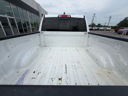 Used 2022 RAM 1500 Laramie AWD/4WD image 8