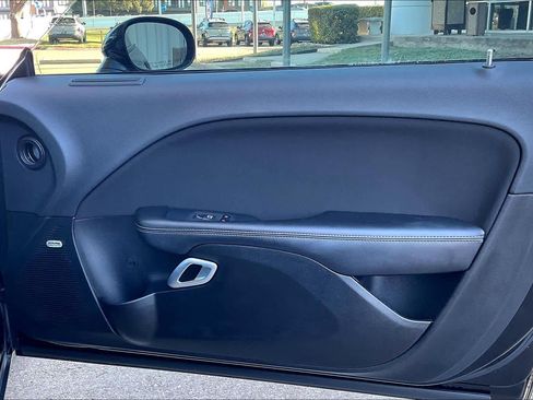 Used 2023 Dodge Challenger SXT image 18