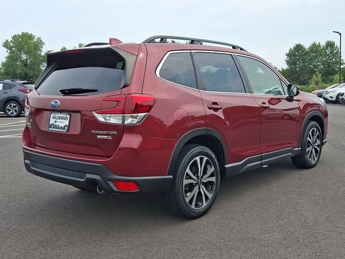 Certified 2022 Subaru Forester Limited AWD/4WD image 7