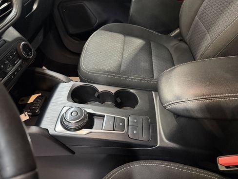 Used 2023 Ford Escape Active image 19