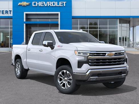New 2026 Chevrolet Silverado 1500 LTZ w/ Z71 Off-Road Package AWD/4WD image 7
