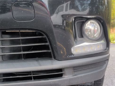 Used 2016 Toyota Highlander Limited Platinum image 11