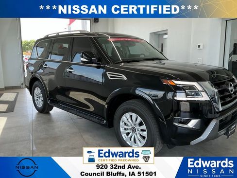 Used 2024 Nissan Armada SV w/ Cargo Package AWD/4WD image 2
