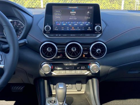 New 2025 Nissan Sentra SR w/ SR Premium Package image 7