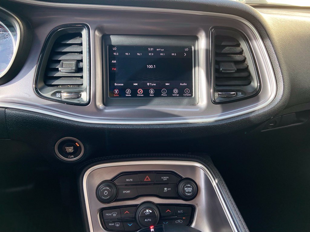 Used 2019 Dodge Challenger SXT RWD image 22