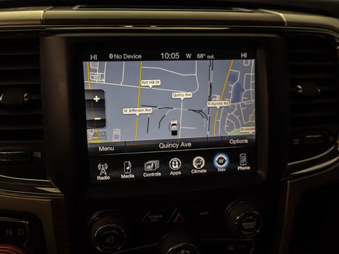 Used 2017 RAM 1500 Laramie w/ Convenience Group AWD/4WD image 26