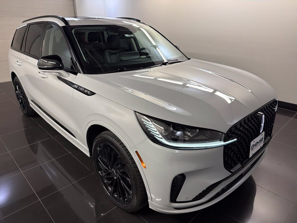 New 2027 Lincoln Aviator Reserve AWD/4WD image 1
