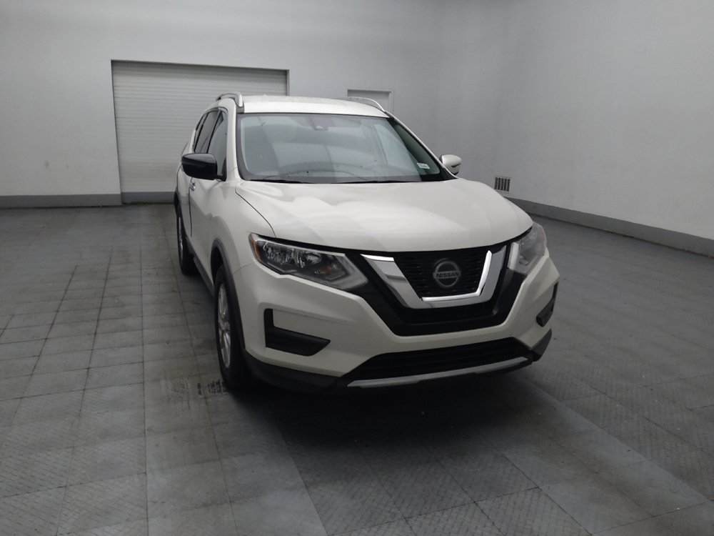 Used 2020 Nissan Rogue SV FWD image 13