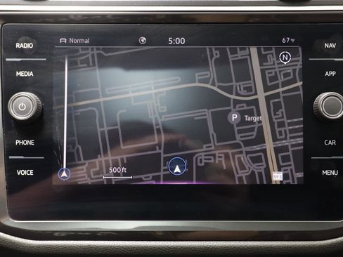 Used 2023 Volkswagen Tiguan SEL R-Line image 10