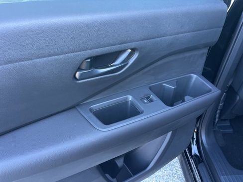 New 2025 Nissan Pathfinder SV image 28